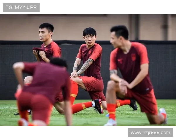 四川教练组集体罢工球员自发训练并将于周五前往青岛体测